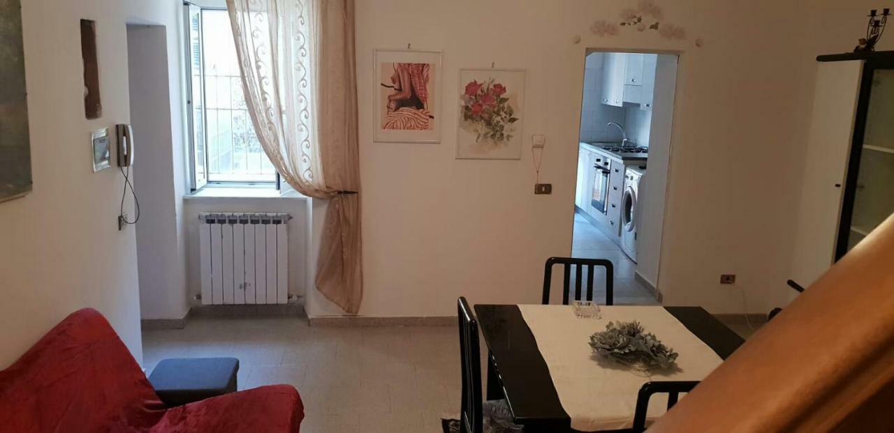 Appartement Terrazza Nel Borgo à Santo Stefano di Magra Extérieur photo