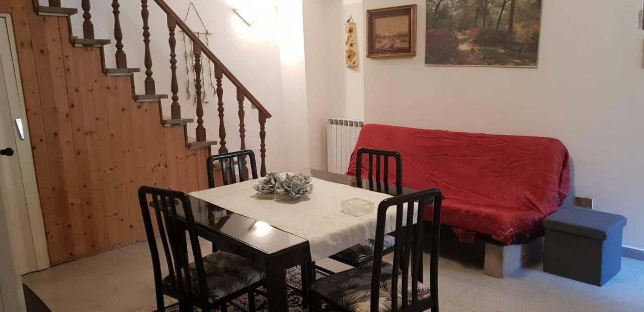 Appartement Terrazza Nel Borgo à Santo Stefano di Magra Extérieur photo